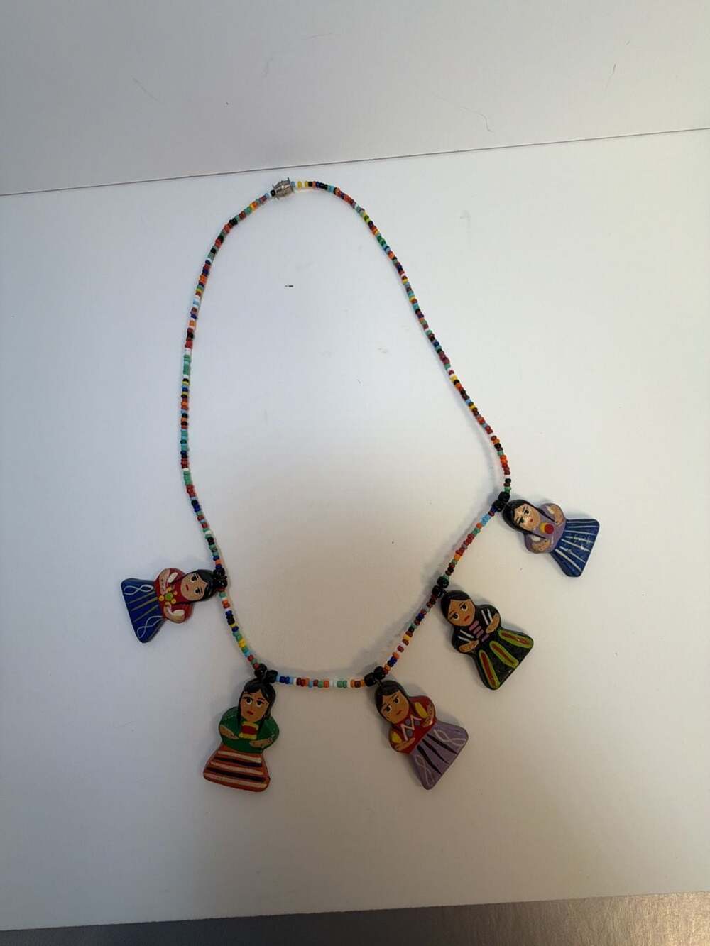 Vintage‎ Hand-Painted Folk Art Doll Charm Necklace Multi-Color Seed Beads 19”